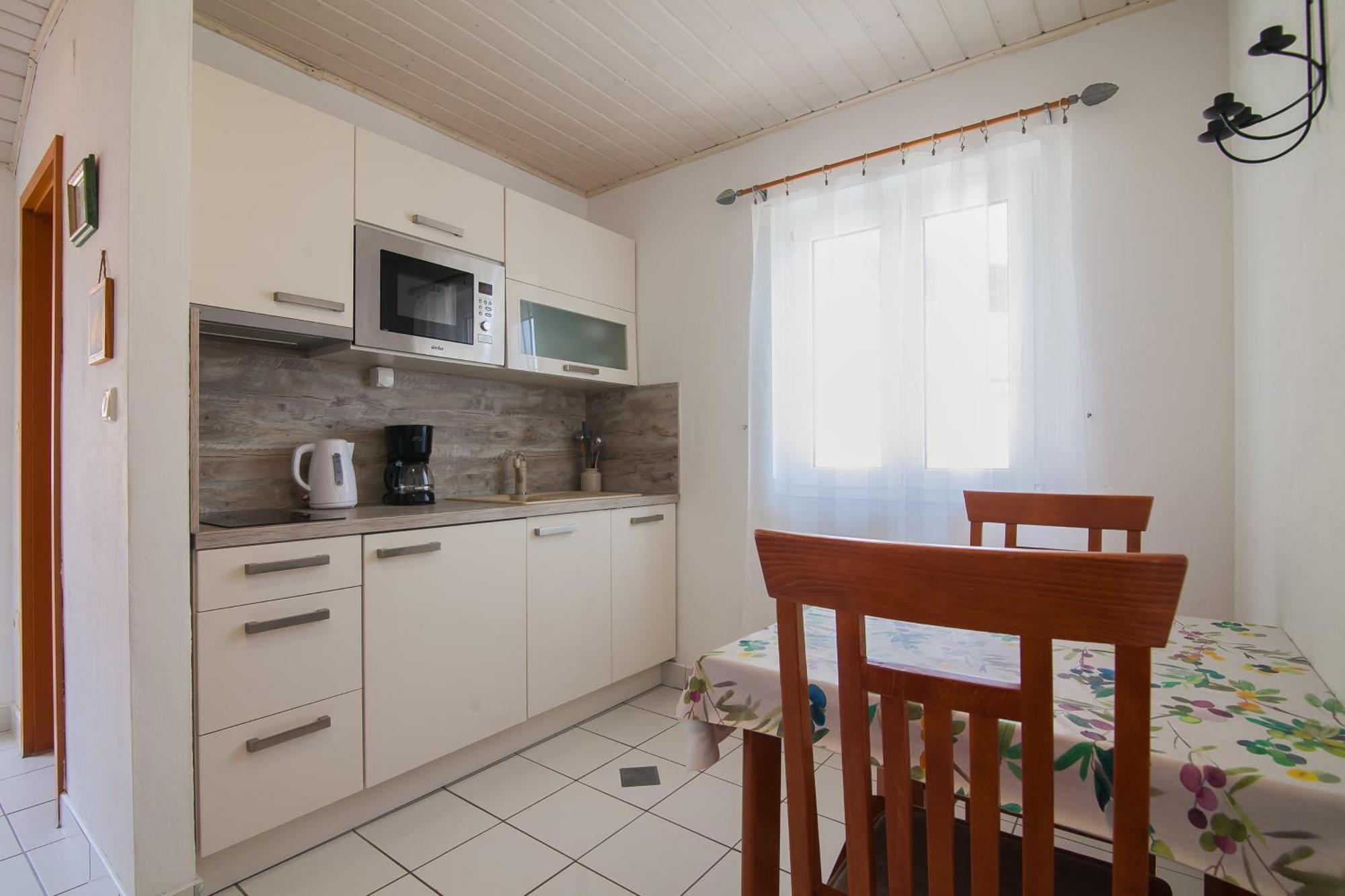 Helvetia Sunny Apartments Bol Kültér fotó