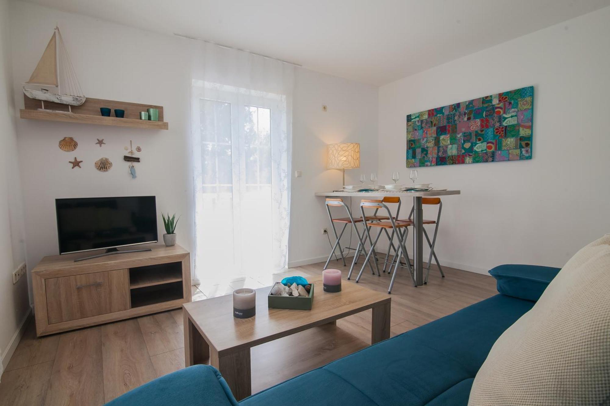 Helvetia Sunny Apartments Bol Kültér fotó