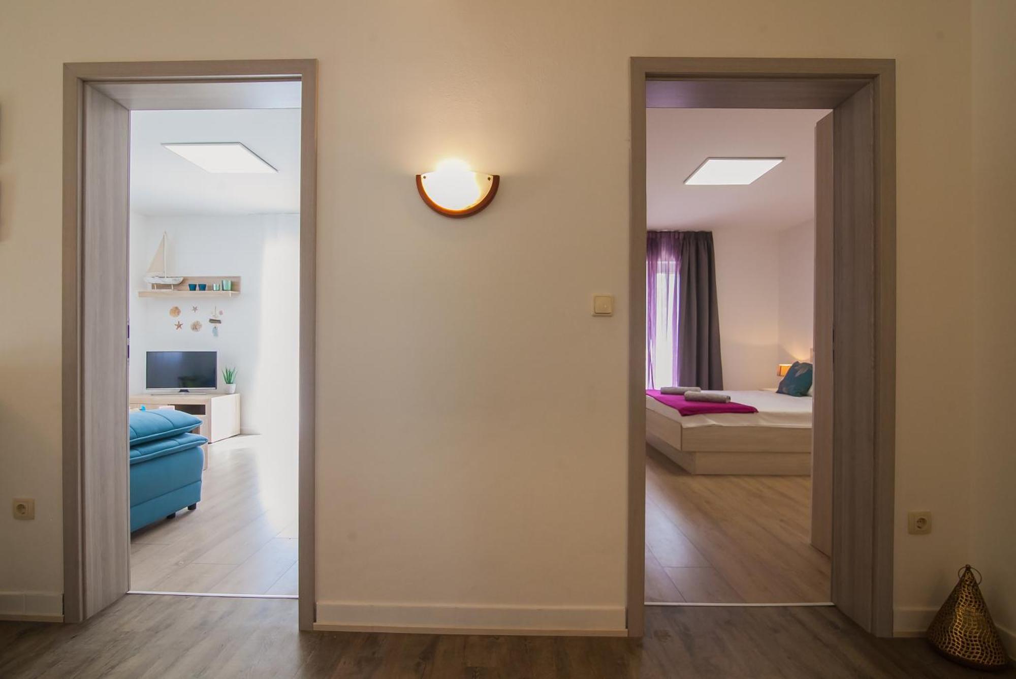 Helvetia Sunny Apartments Bol Kültér fotó